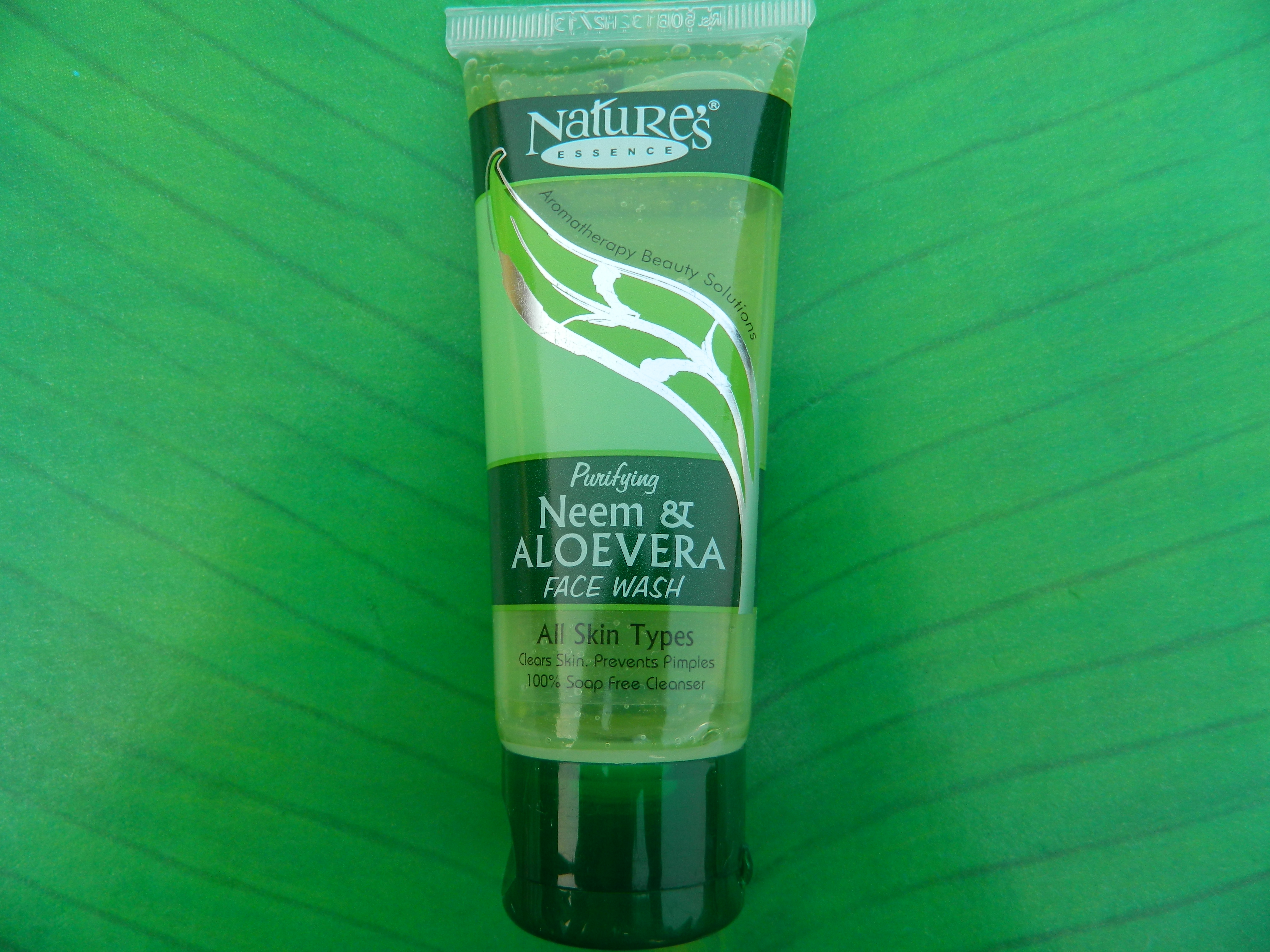 Nature’s Essence Purifying Neem & Aloevera Face Wash Review